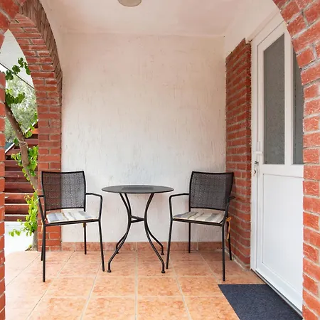 With Parking Space - 22143 * Rogoznica (Sibenik-Knin)