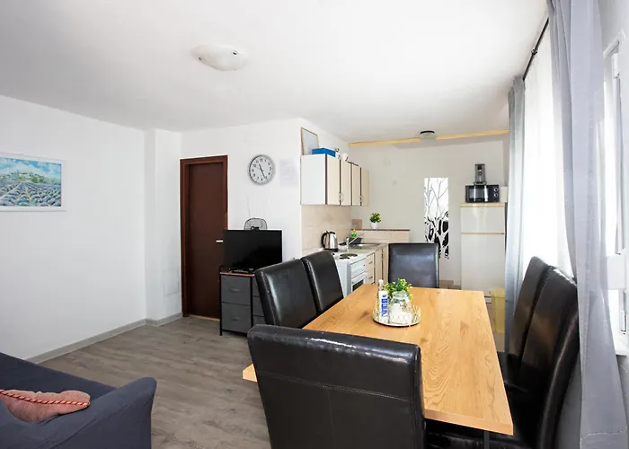 With Parking Space - 22143 Apartamento *